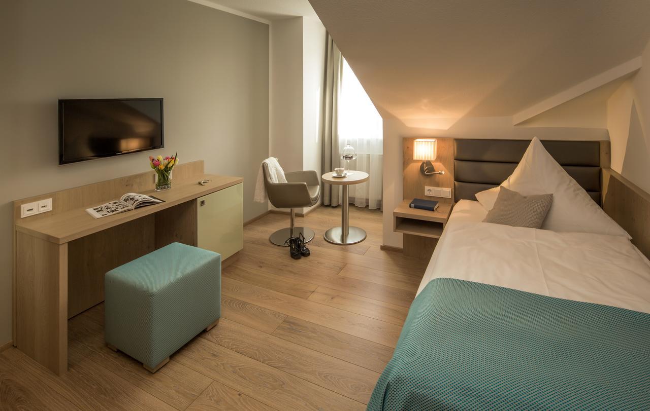 Hotel-Restaurant Distlerhof Leinburg Εξωτερικό φωτογραφία