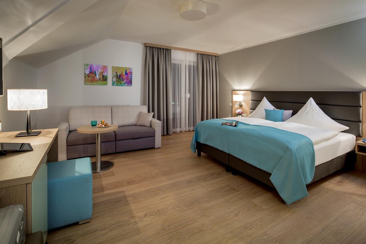 Hotel-Restaurant Distlerhof Leinburg Εξωτερικό φωτογραφία